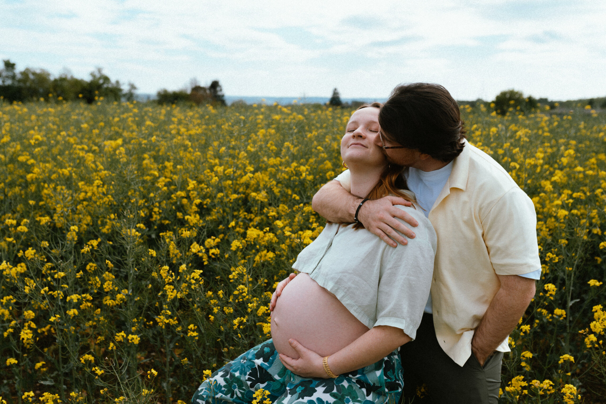 Séance grossesse en extérieur Séance grossesse en extérieur à Trept